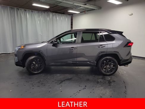 Used 2025 Toyota RAV4 XSE image 5