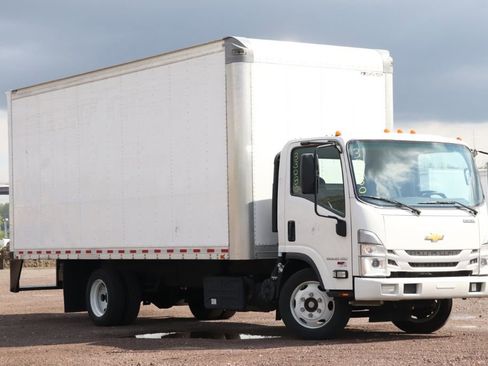 Used 2023 Chevrolet Low Cab Forward 5500XD RWD image 2