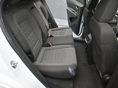 Used 2024 Chevrolet Equinox LT AWD/4WD image 16