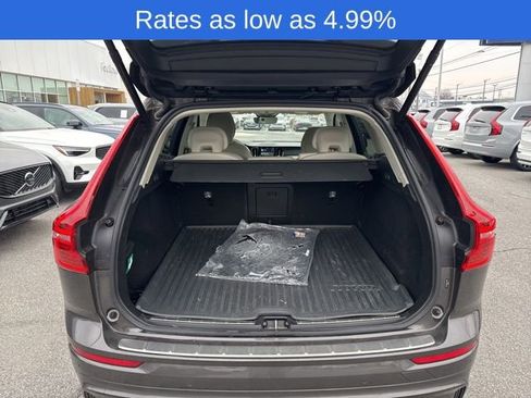 Certified 2024 Volvo XC60 B5 Plus w/ Protection Package Premier image 11
