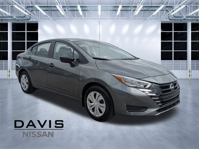 New 2025 Nissan Versa S w/ Trunk Package