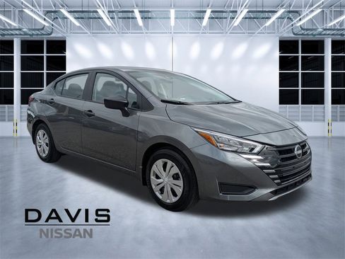 New 2025 Nissan Versa S w/ Trunk Package image 1