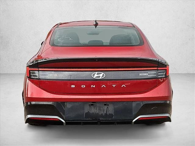 Used 2025 Hyundai Sonata SEL FWD image 7