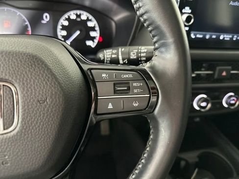 Used 2023 Honda HR-V EX-L image 16