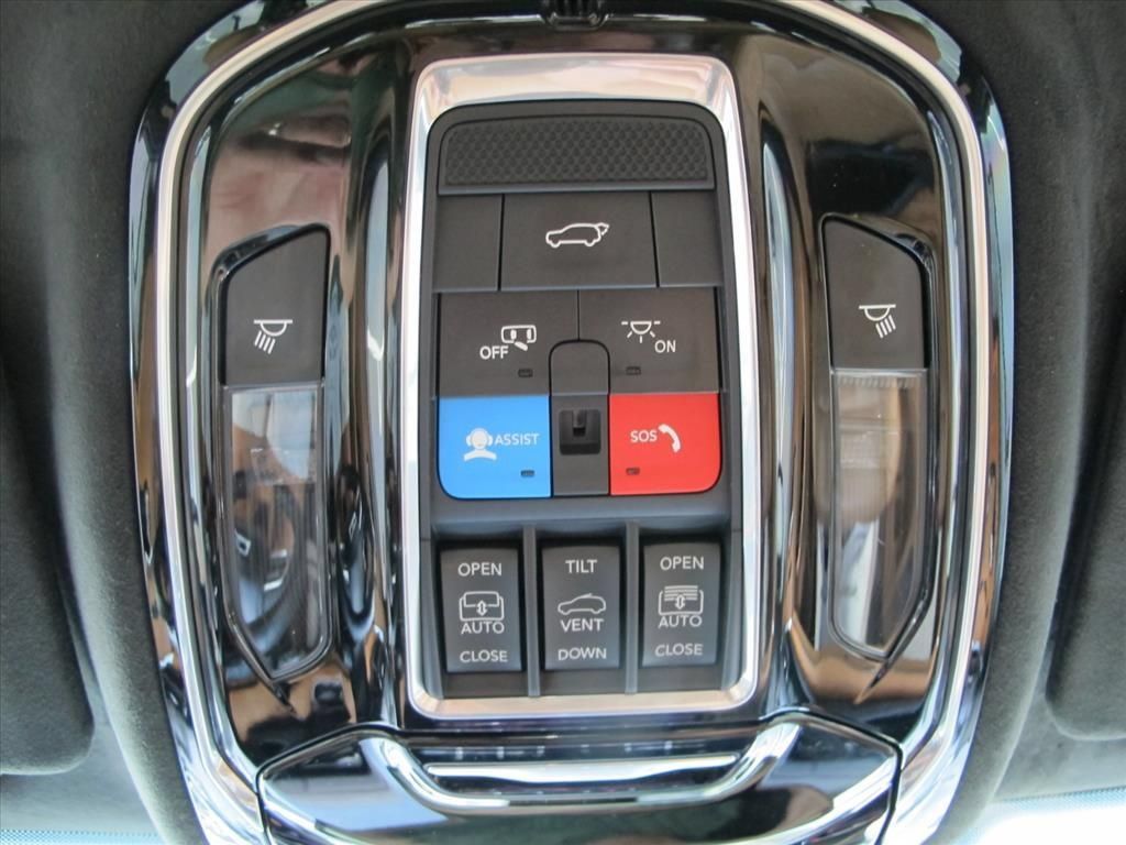 Used 2022 Jeep Grand Cherokee L Summit AWD/4WD image 21