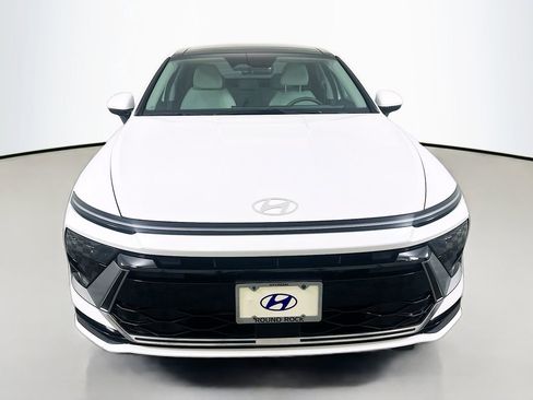 Certified 2025 Hyundai Sonata SEL image 2