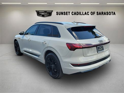 Used 2021 Audi e-tron Premium w/ Convenience Plus Package AWD/4WD image 6