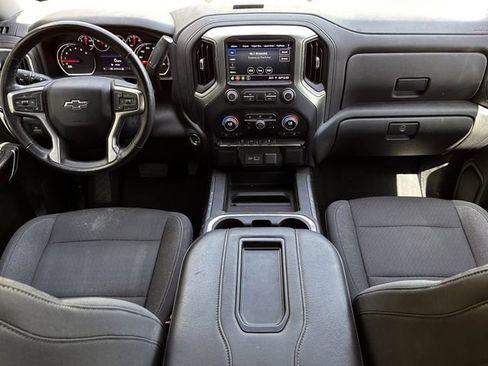 Used 2021 Chevrolet Silverado 1500 LT Trail Boss w/ LPO, Dark Essentials Package image 12