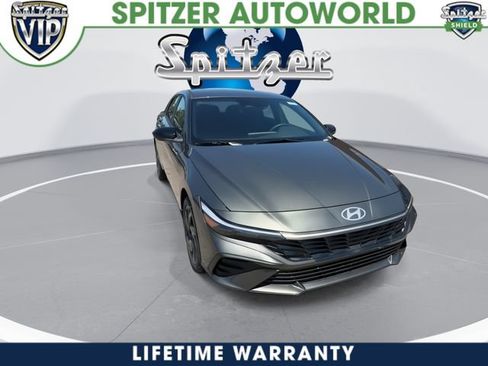New 2026 Hyundai Elantra Sport FWD image 2