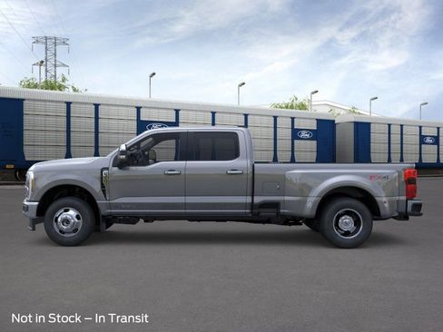 New 2026 Ford F350 Lariat AWD/4WD image 3