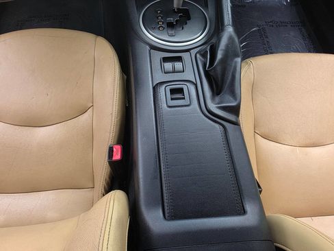Used 2011 MAZDA MX-5 Miata Grand Touring w/ Premium Pkg RWD image 34