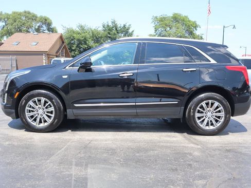 Used 2017 Cadillac XT5 Luxury w/ Driver Awareness Package FWD image 2