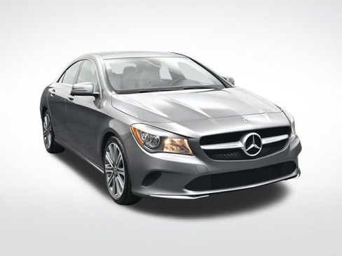 Used 2018 Mercedes-Benz CLA 250 image 2