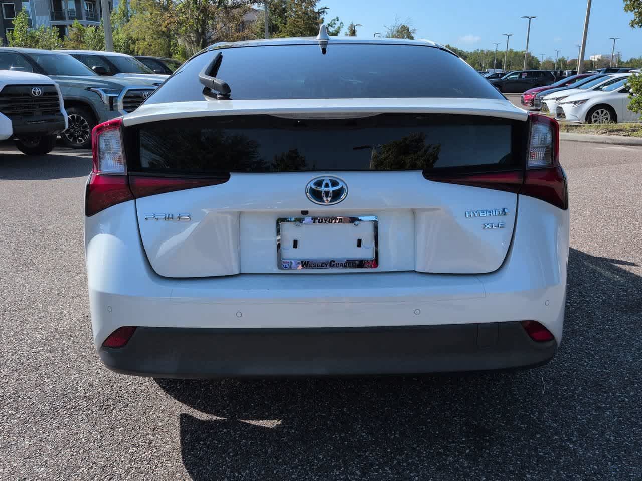 Certified 2021 Toyota Prius XLE FWD image 5