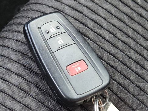 Used 2022 Toyota 4Runner TRD Off-Road image 35