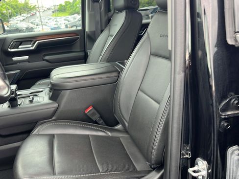 Used 2024 GMC Sierra 1500 Denali AWD/4WD image 21