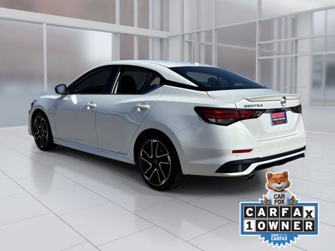 Certified 2025 Nissan Sentra SR FWD image 4