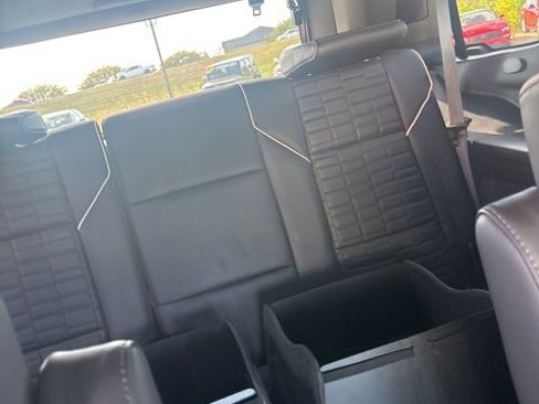 Certified 2023 Cadillac Escalade Premium Luxury Platinum image 20