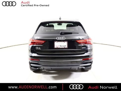 Certified 2023 Audi Q3 2.0T Premium w/ Convenience Package image 15