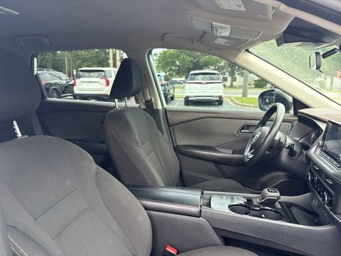 Used 2023 Nissan Rogue S FWD image 25