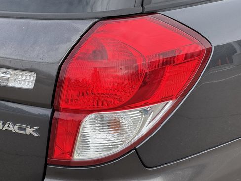 Used 2008 Subaru Outback 2.5i Limited AWD/4WD image 46
