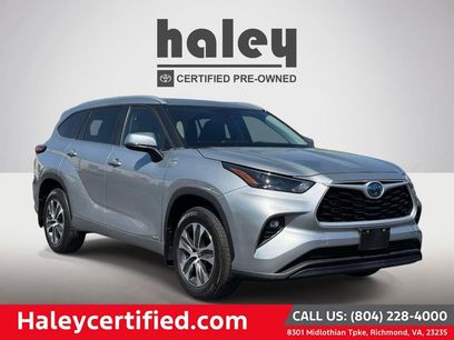 Used 2024 Toyota Highlander XLE