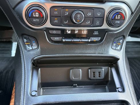 Used 2016 Chevrolet Suburban LTZ AWD/4WD image 47