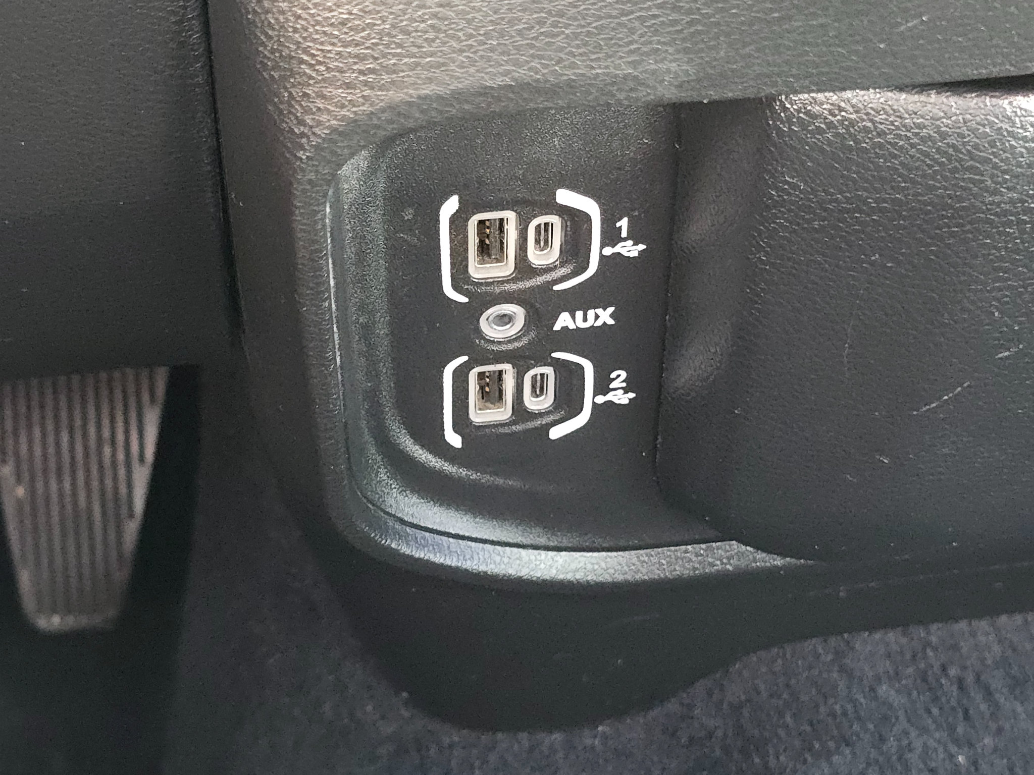 Used 2022 RAM 2500 Big Horn AWD/4WD image 36