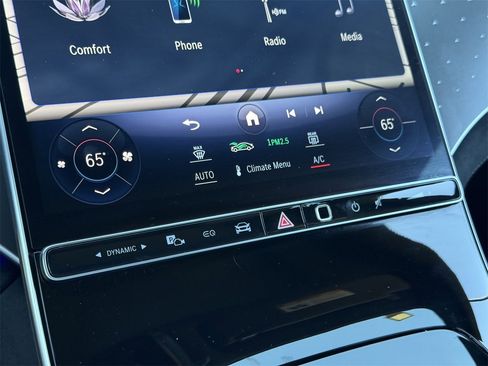 Used 2022 Mercedes-Benz EQS 450+ Sedan image 20