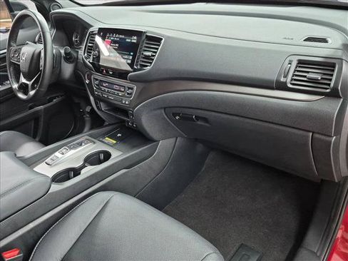 Used 2025 Honda Passport EX-L image 22