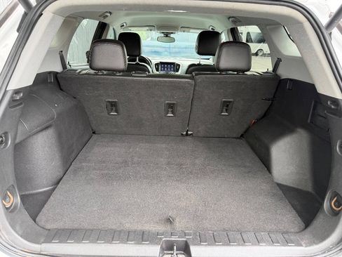Used 2021 GMC Terrain SLT FWD image 14