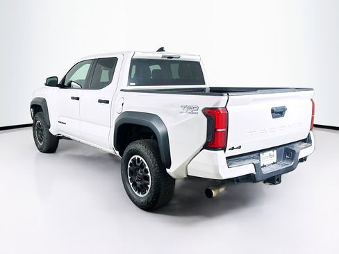 Used 2024 Toyota Tacoma TRD Off-Road AWD/4WD image 5