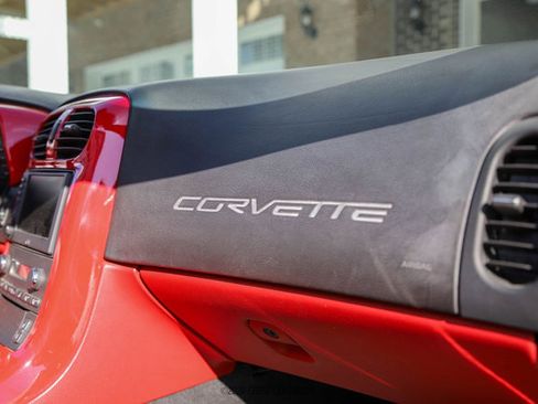 Used 2007 Chevrolet Corvette Convertible w/ Preferred Equipment Group RWD image 45