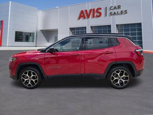 Used 2025 Jeep Compass Limited AWD/4WD image 10