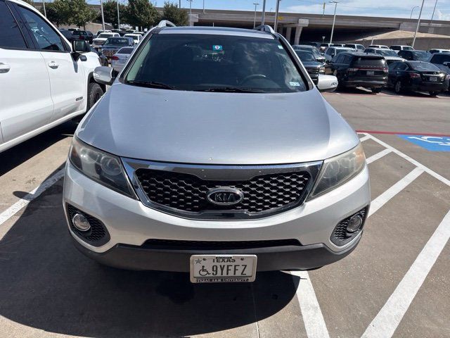 Used 2013 Kia Sorento EX w/ EX V6 Premium Pkg FWD image 3