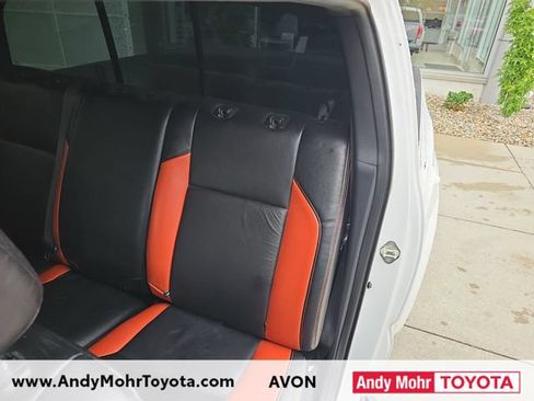 Used 2017 Toyota Tacoma TRD Sport w/ Tow Package (A/T) AWD/4WD image 30