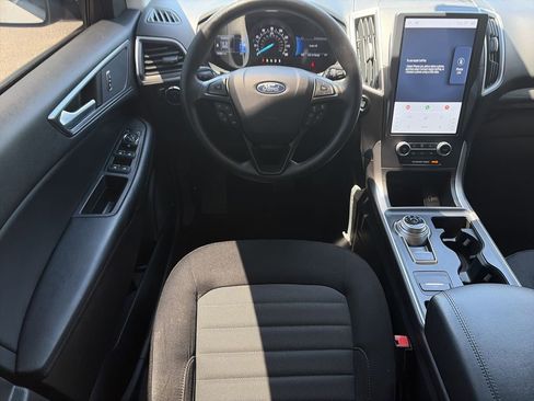 Used 2023 Ford Edge SE AWD/4WD image 15