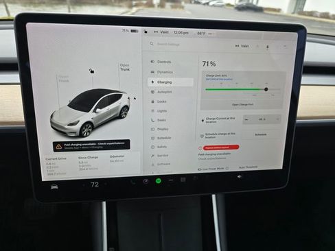 Used 2020 Tesla Model Y Performance image 41