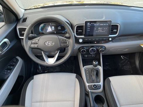 New 2026 Hyundai Venue SEL image 20