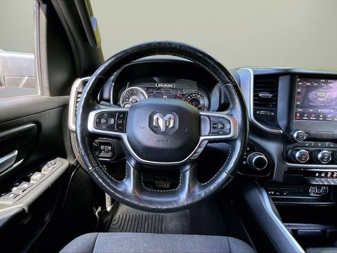 Used 2019 RAM 1500 Big Horn AWD/4WD image 11