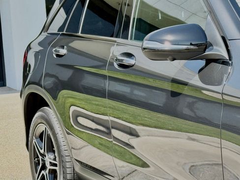 Used 2022 Mercedes-Benz GLC 300 image 9