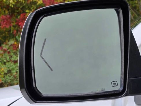 Used 2013 Toyota Sequoia Limited image 30