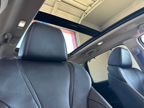 Used 2025 Acura MDX FWD w/ Technology Package image 18