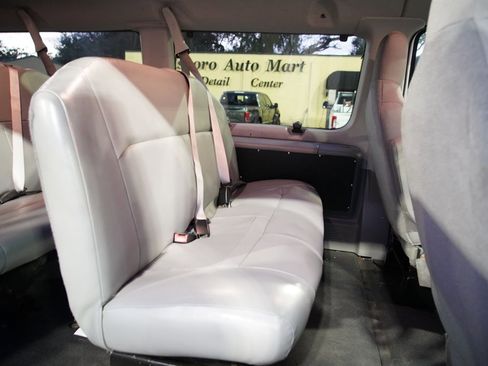 Used 2014 Ford E-350 and Econoline 350 XL w/ Interior Upgrade Package image 17