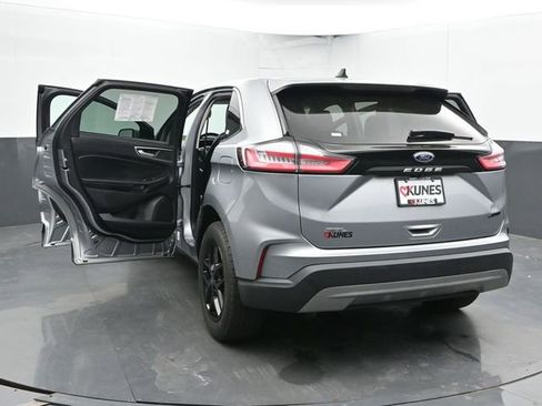 Used 2021 Ford Edge SEL w/ Convenience Package FWD image 58