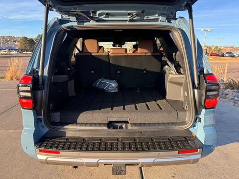 Used 2025 Toyota 4Runner Limited image 23