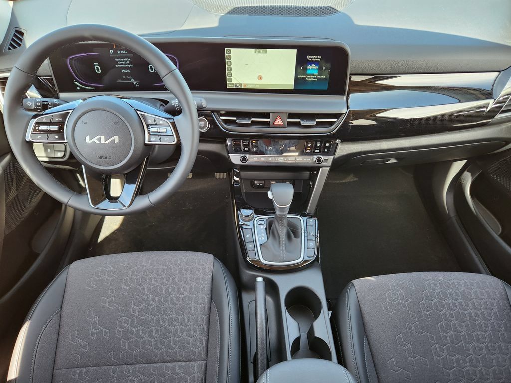New 2026 Kia Seltos SX AWD/4WD image 11