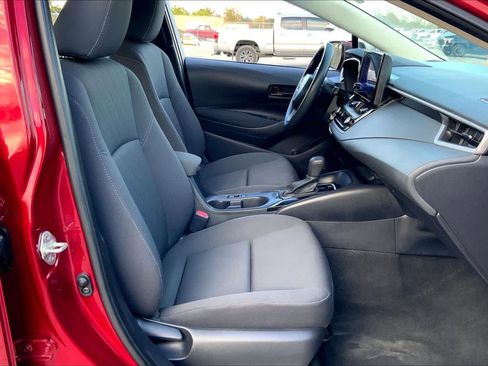 Used 2023 Toyota Corolla LE image 8