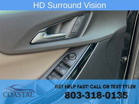 Used 2025 Chevrolet Equinox LT w/ Convenience Package II image 7