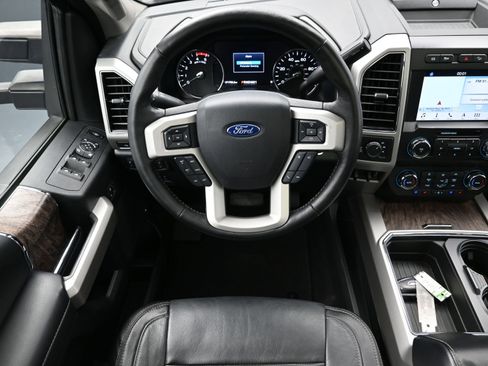 Used 2019 Ford F250 Lariat w/ Lariat Ultimate Package image 26